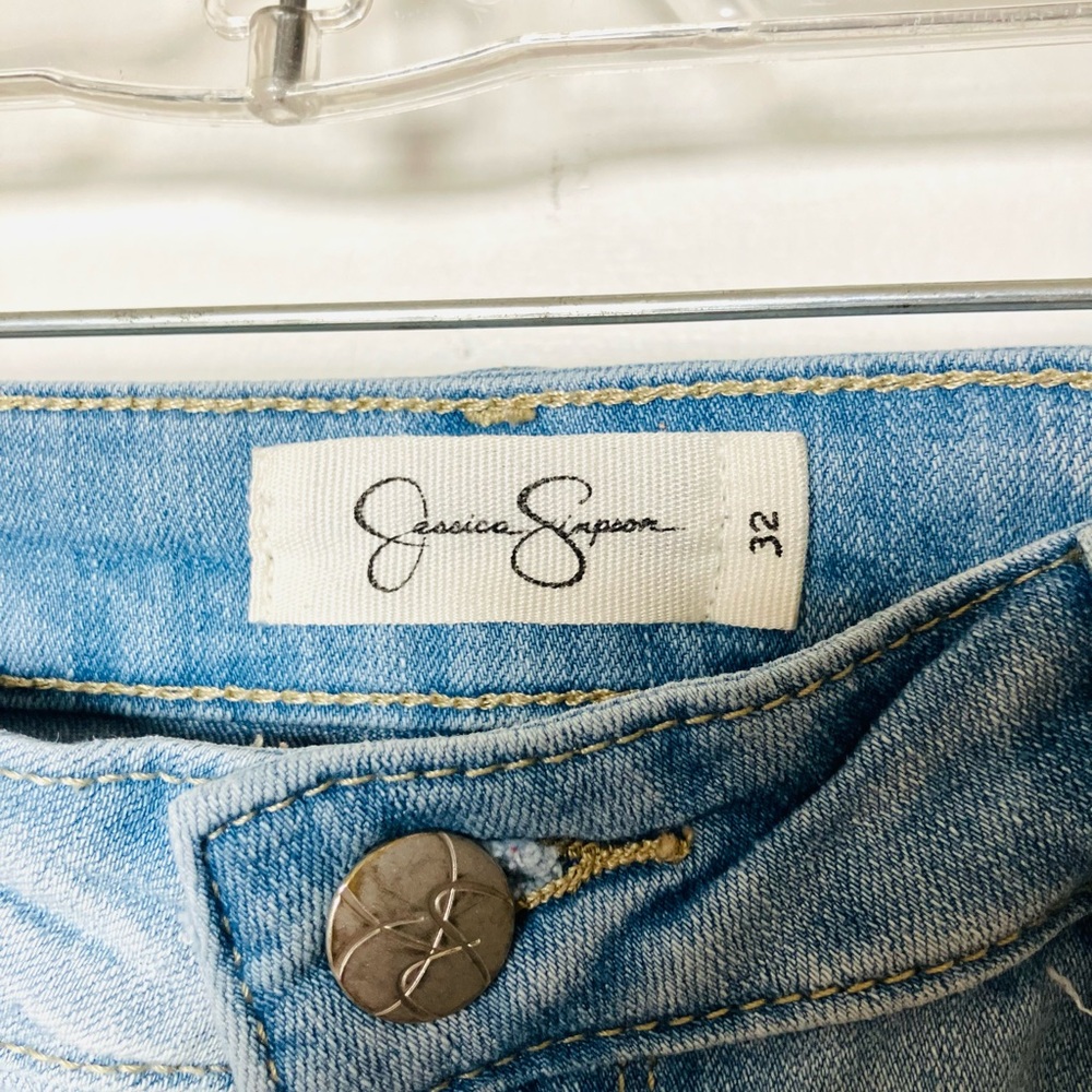 Jessica Simpson Women's Skinny Fit Low Rise Dip-Dye Ankle Jeans Size 32 - Picture 2 of 3